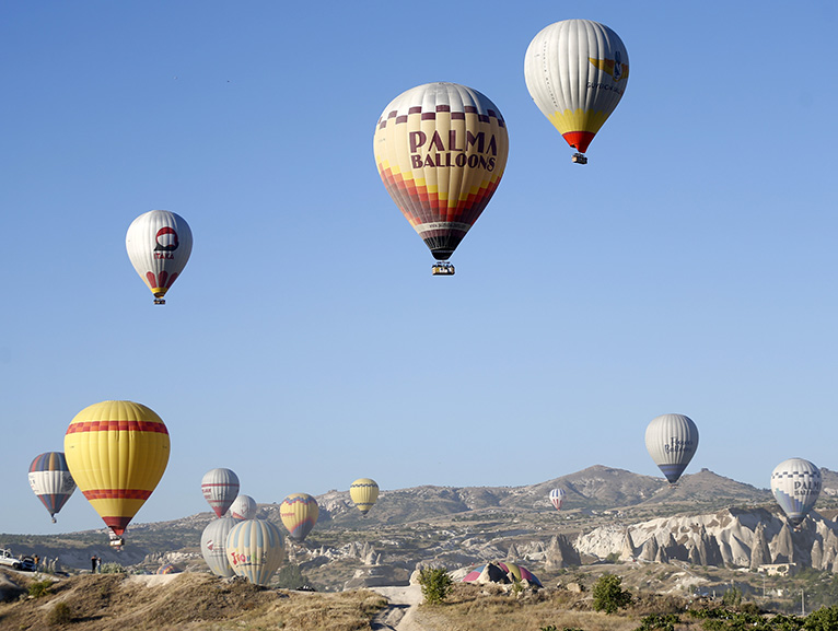 3. ULUSLARARASI KAPADOKYA BALON FEST�VAL� SONA ERD�